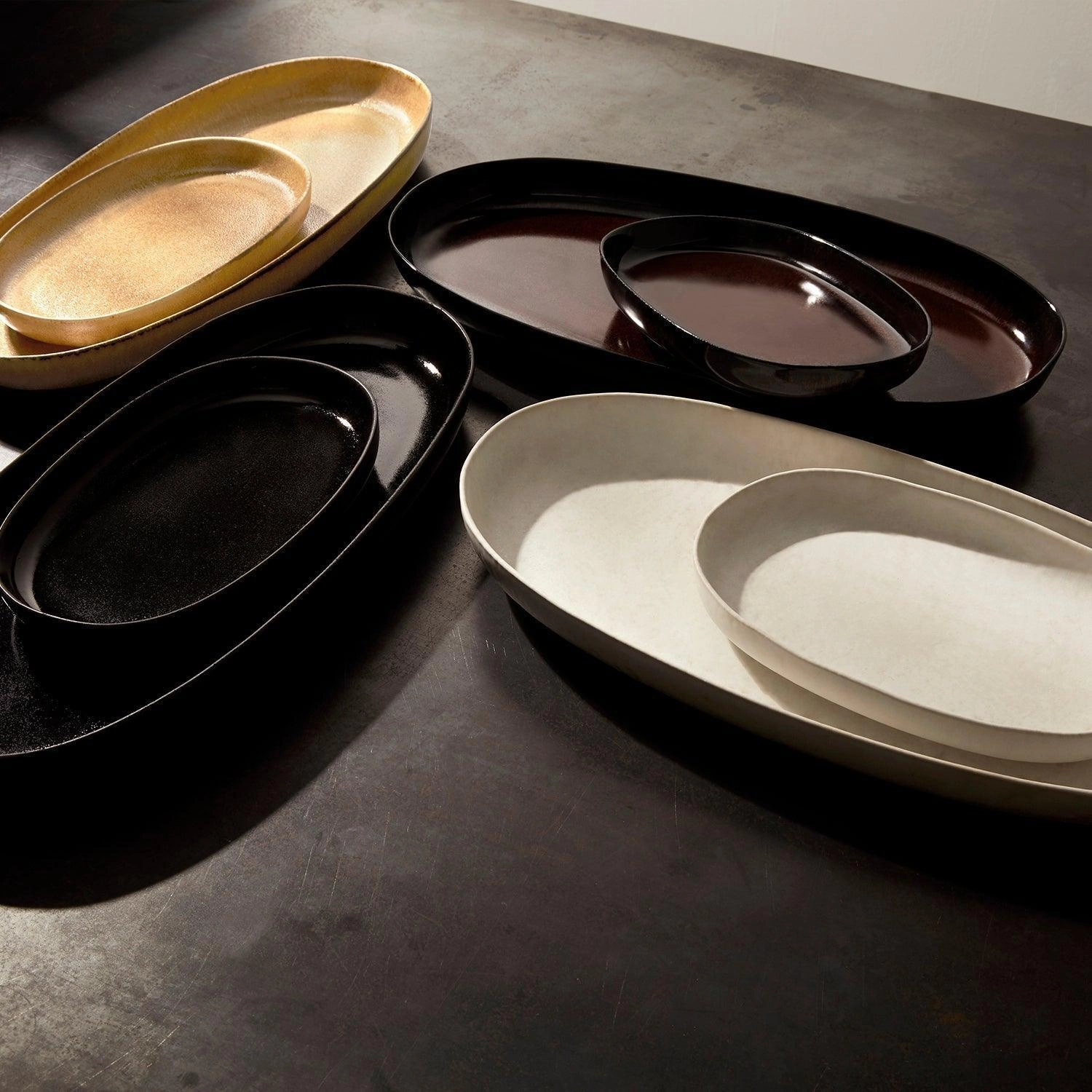 Terra Oval Platter - Iron