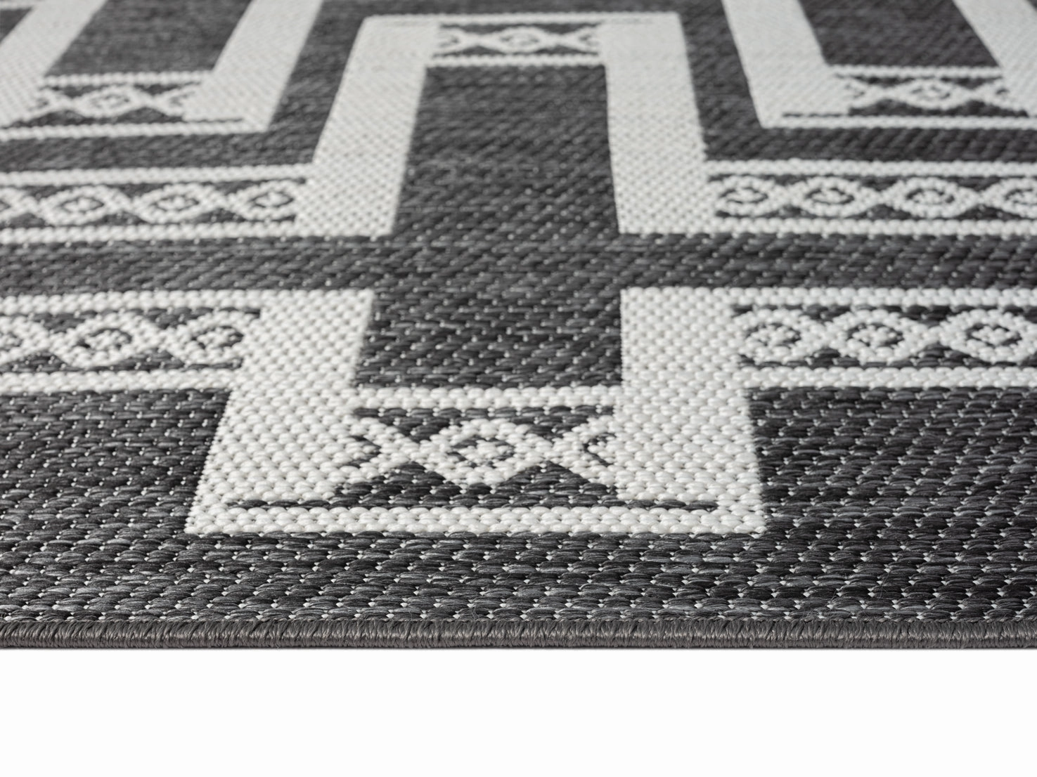 Teyona Charcoal and Ivory Tribal Flatweave Indoor Outdoor Rug