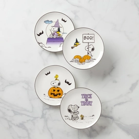 The Great Pumpkin Accent Plates - Set of 4modern kitchen decor ,kitchen dinner set ,dinnerware 