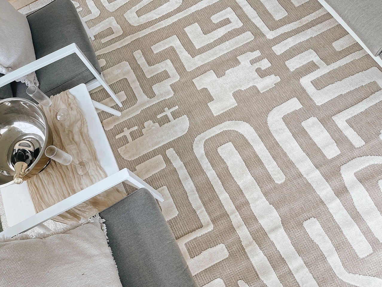Tilly Beige and Ivory Tribal Indoor Outdoor Rug *NO RETURNS UNLESS FAULTY