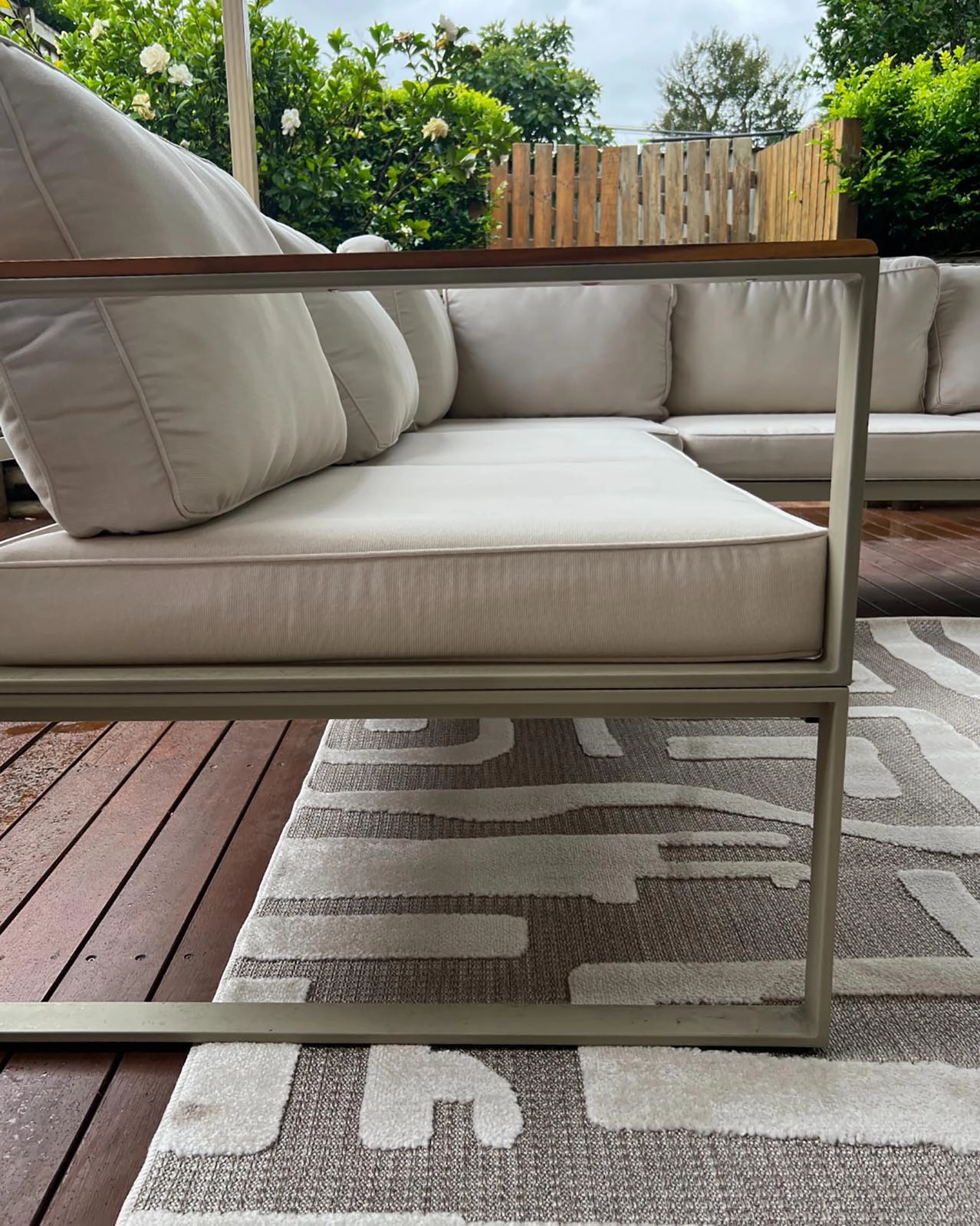 Tilly Beige and Ivory Tribal Indoor Outdoor Rug *NO RETURNS UNLESS FAULTY
