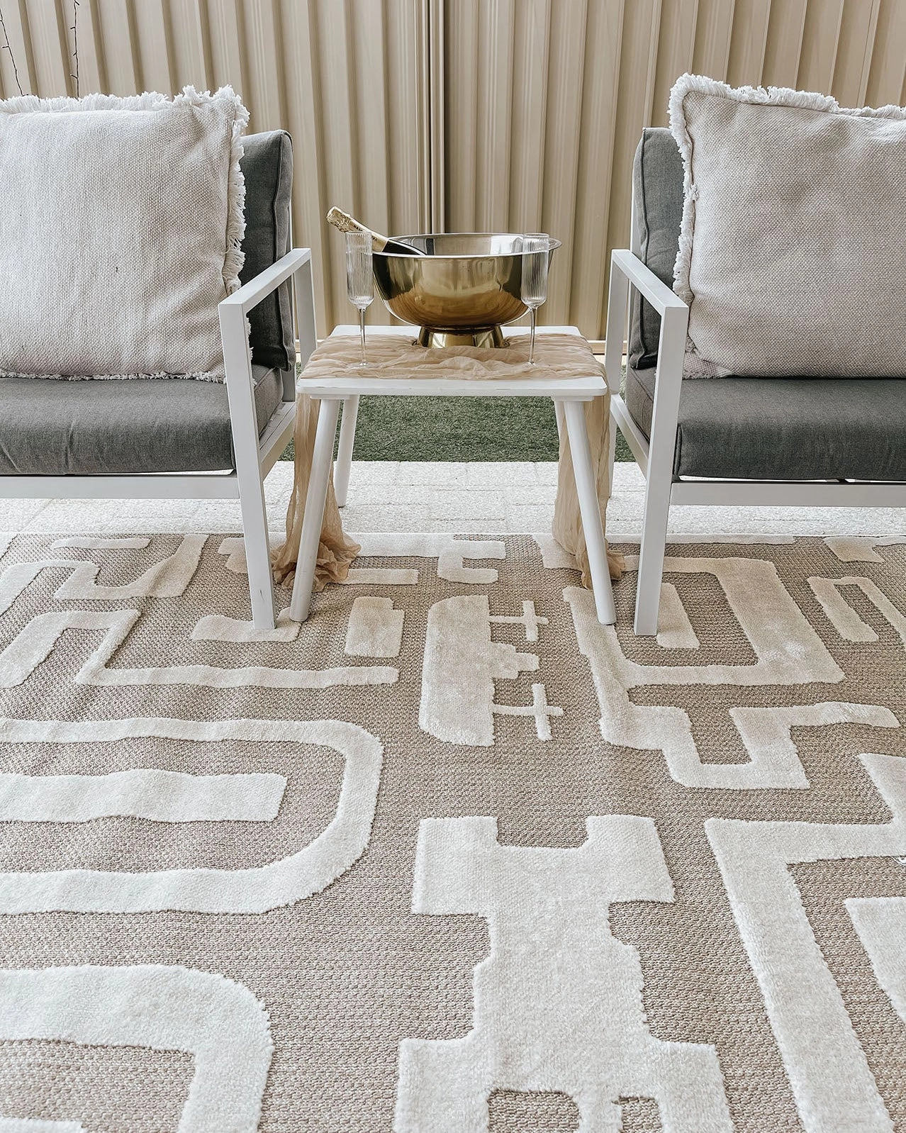 Tilly Beige and Ivory Tribal Indoor Outdoor Rug *NO RETURNS UNLESS FAULTY