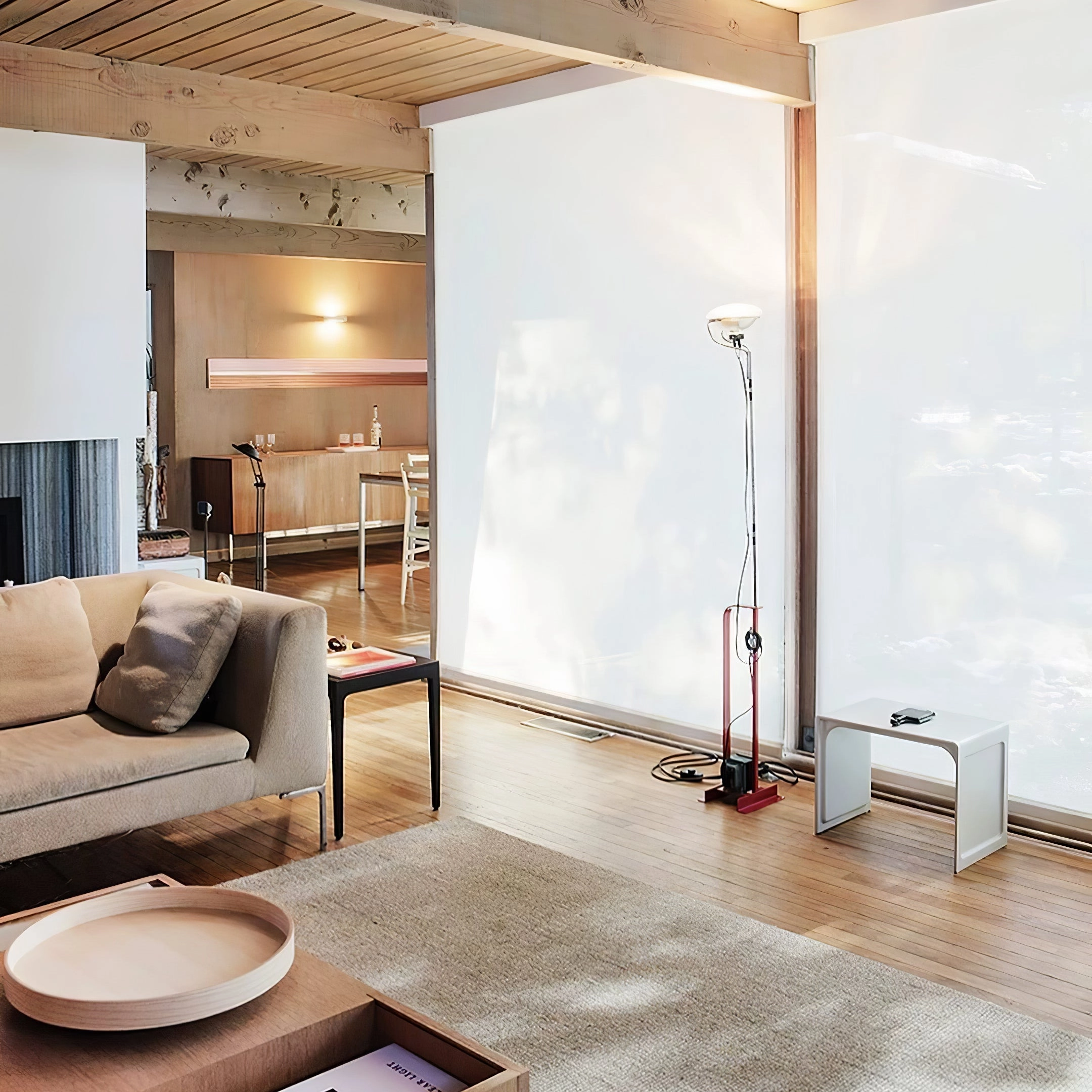 Toio Floor Lamp