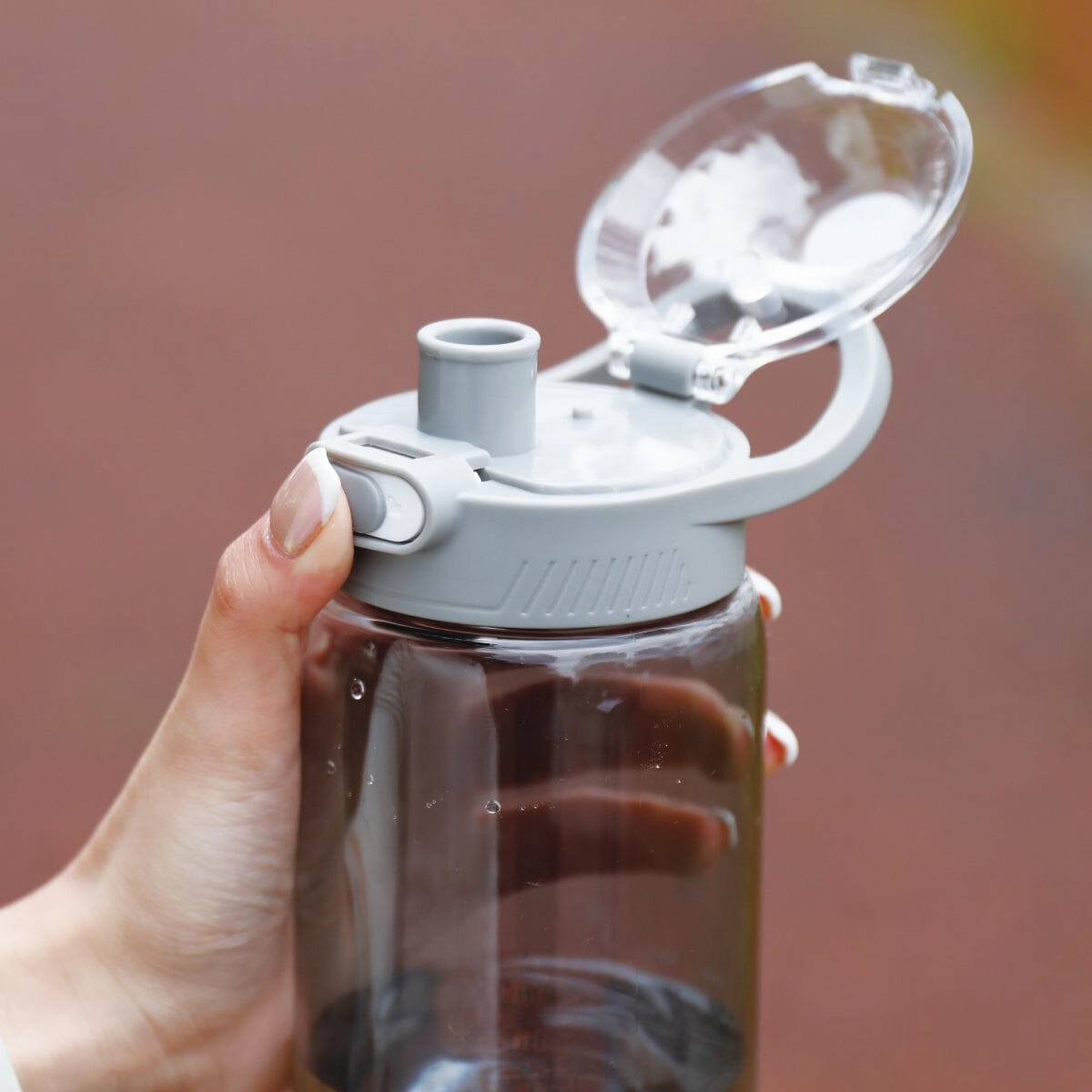 Track & Go Water Bottle White