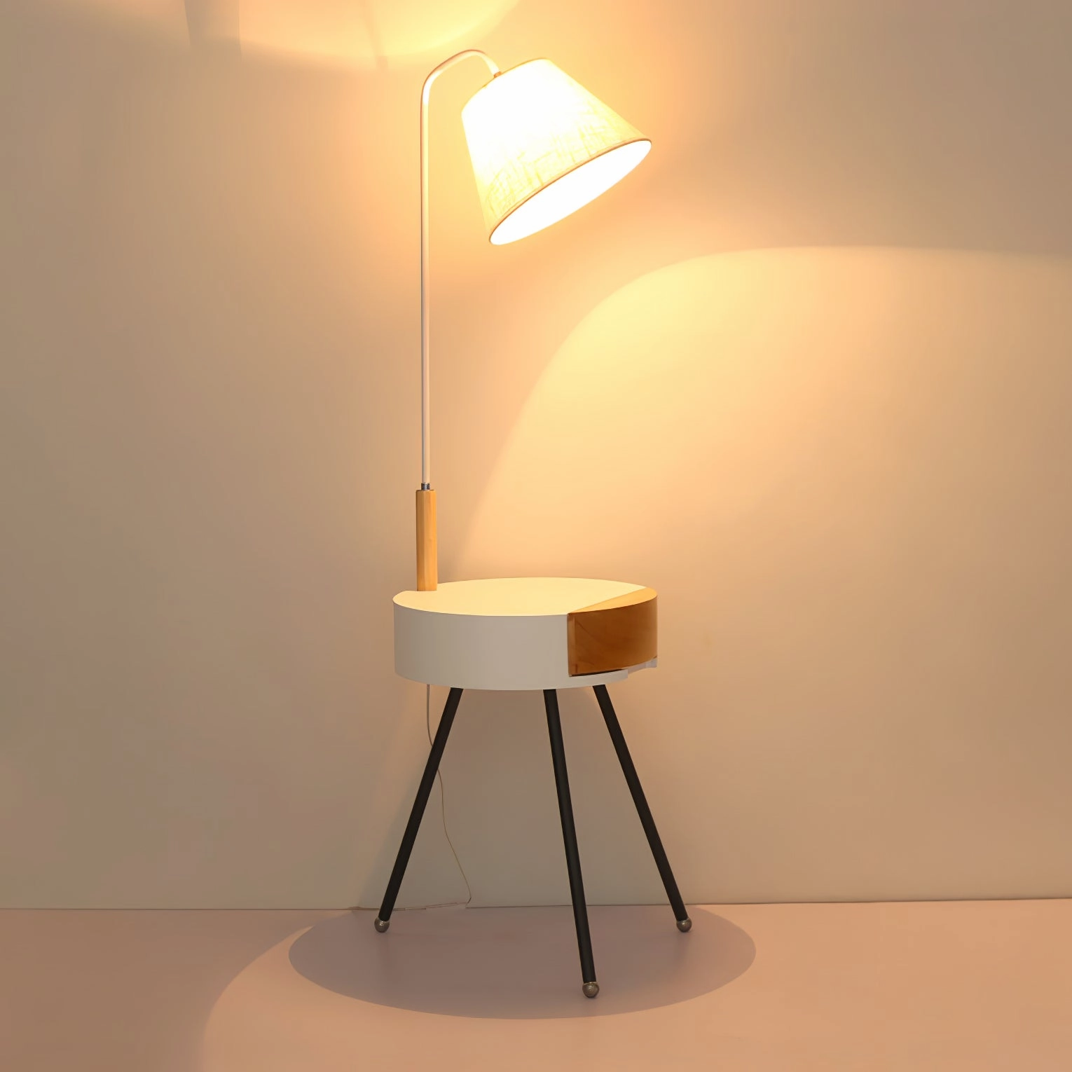 Tripod Fabric Floor Lamp