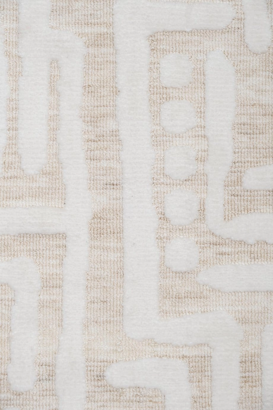 Trissa Beige and Ivory Abstract Tribal Runner Rug *NO RETURNS UNLESS FAULTY