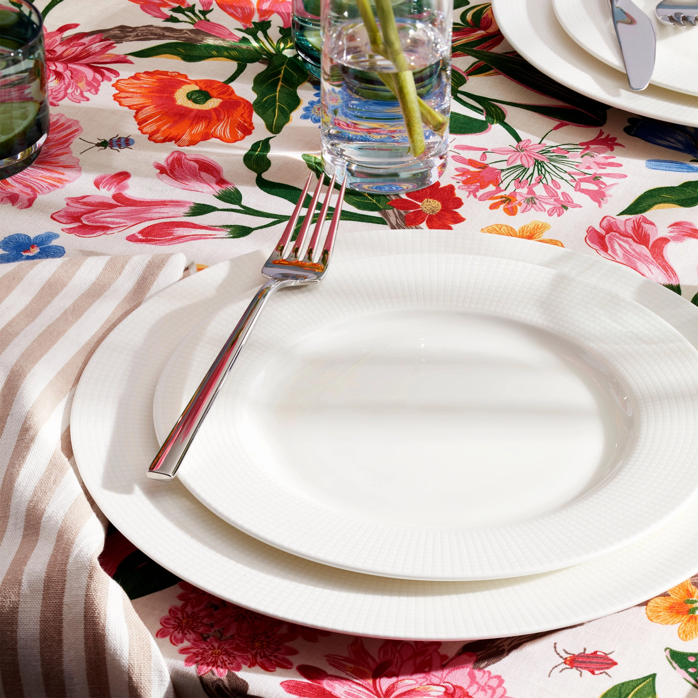 Tuscany Classics Dinner Plates - Buy 4 Get 6
