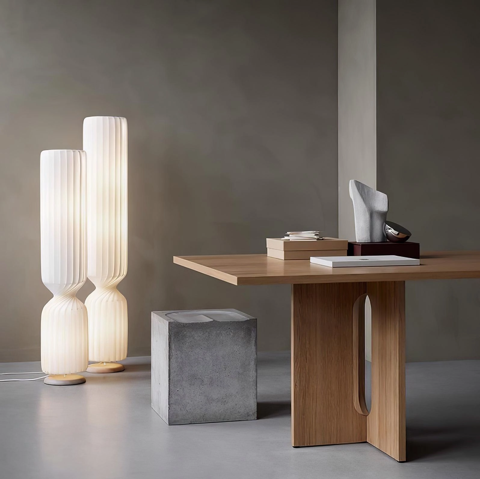 Twist Floor Lamp