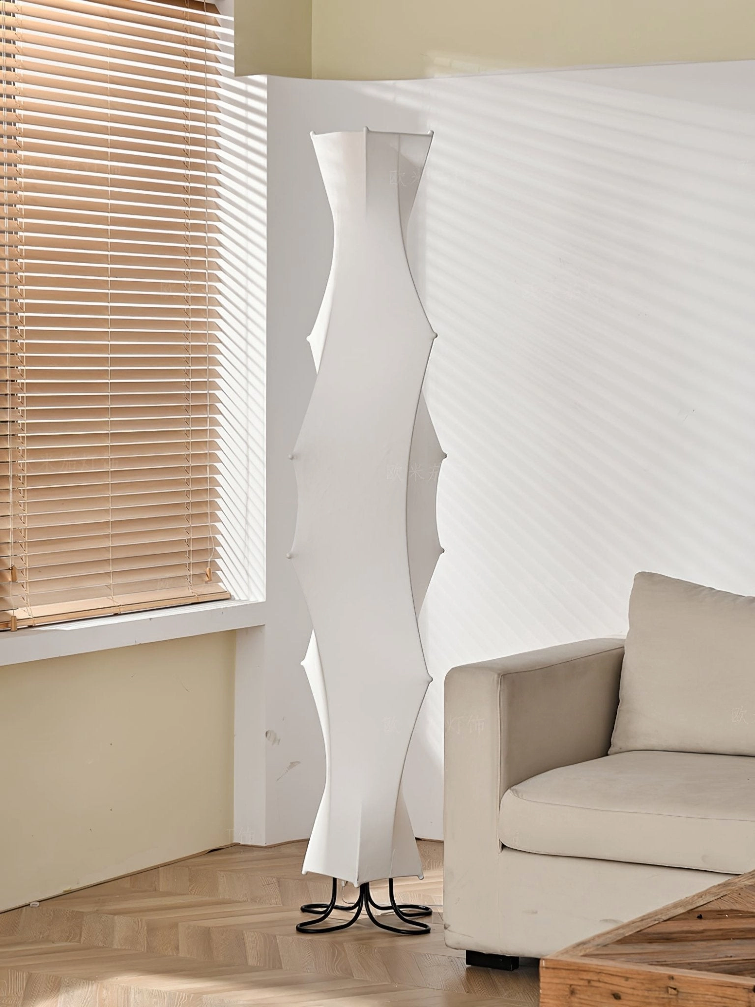 Twist Silk Floor Lamp