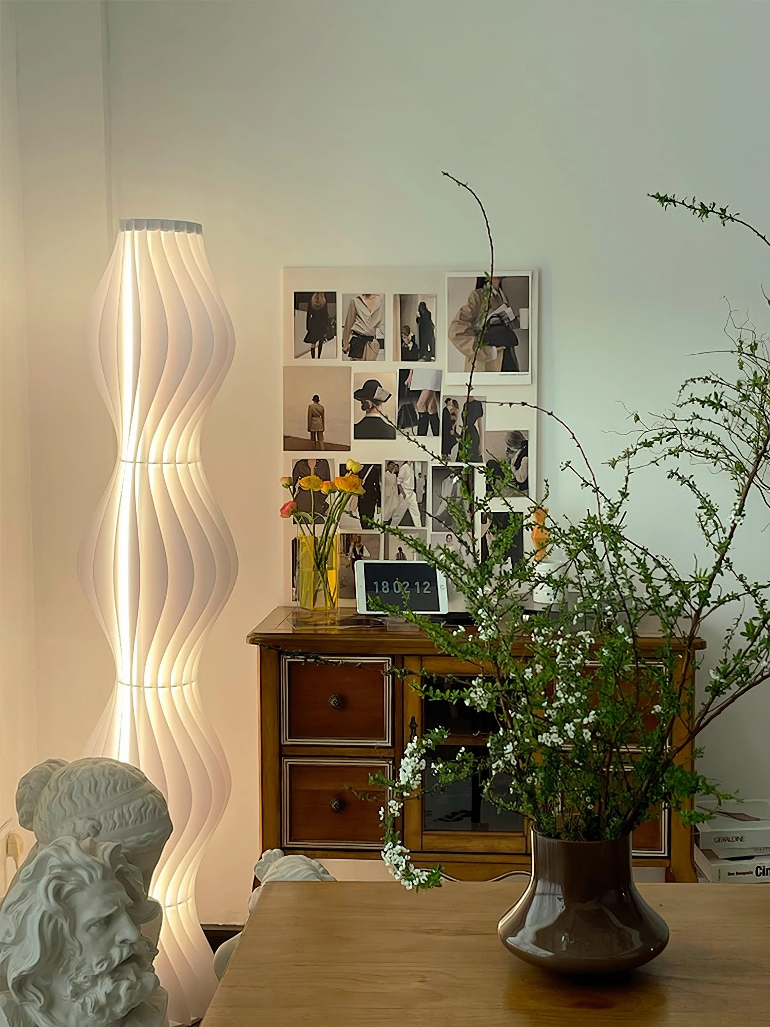 Vapor Floor Lamp
