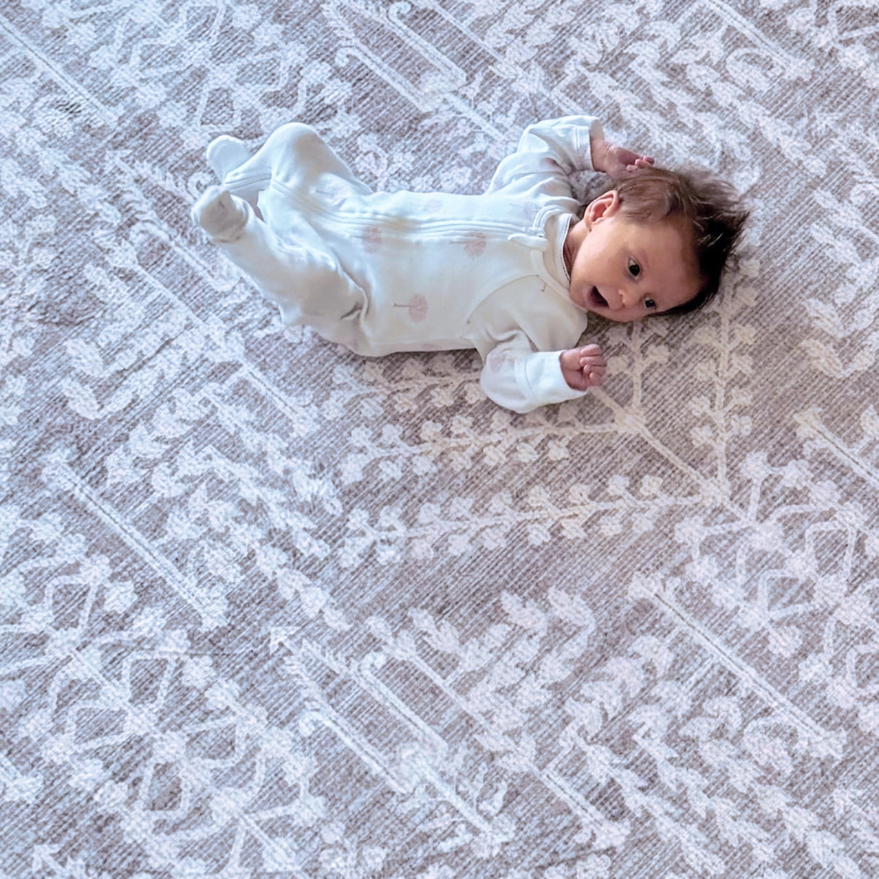 Vela Brown Grey Plush Rollie Pollie Round Playmat
