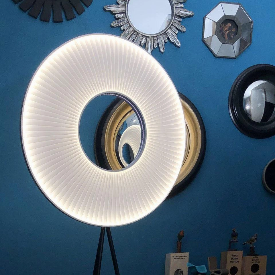 Vespera Floor Lamp