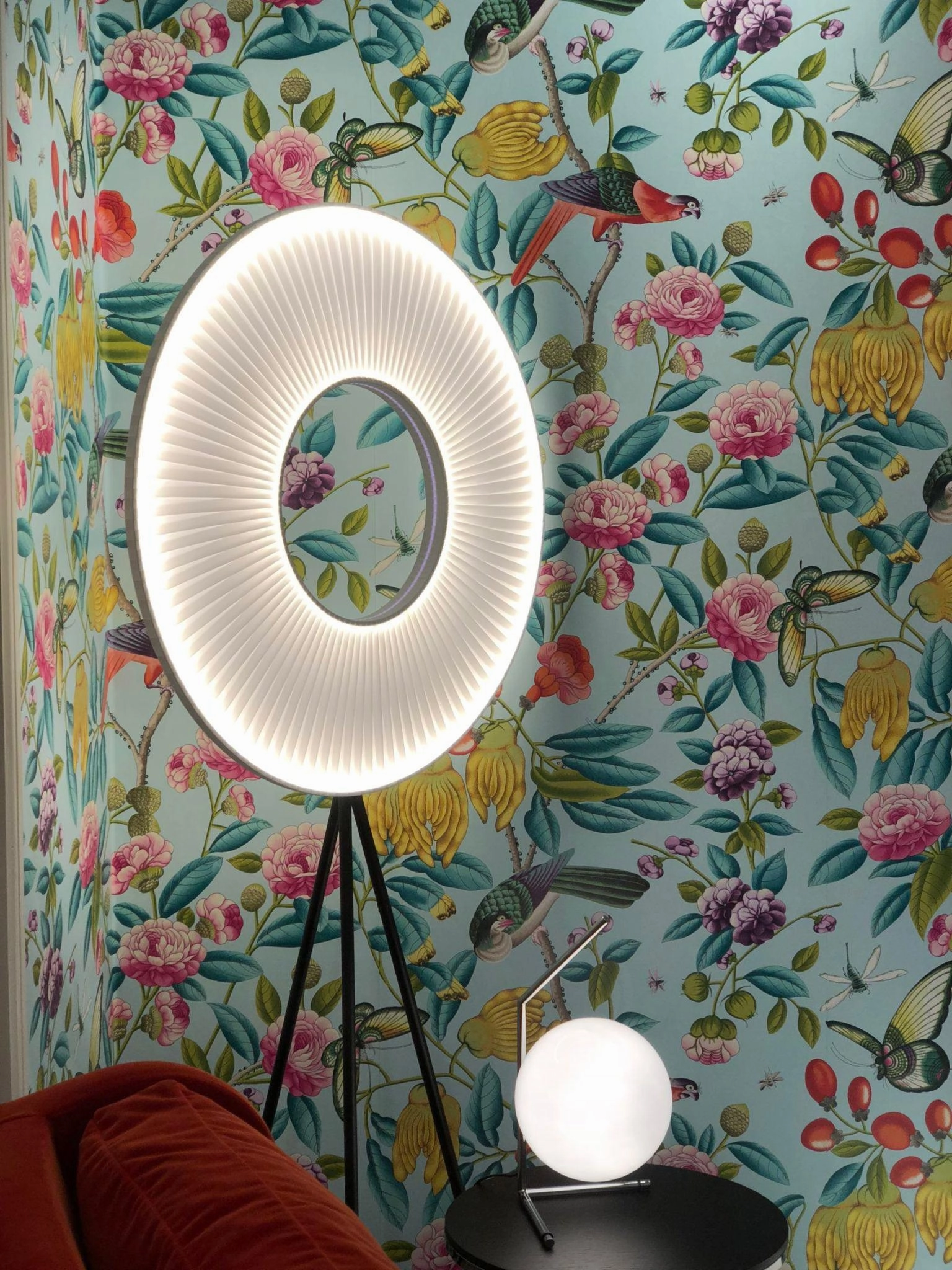 Vespera Floor Lamp
