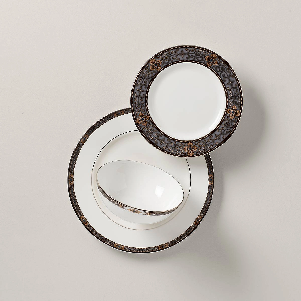 Vintage Jewel 3-Piece Place Settingmodern kitchen decor ,kitchen dinner set ,dinnerware 
