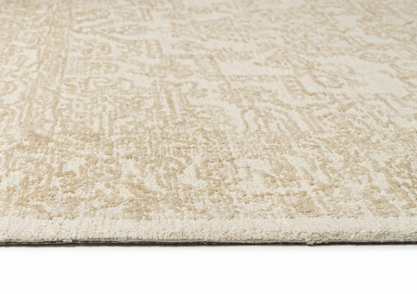 Waleska Ivory Taupe Medallion Tufted Wool Rug