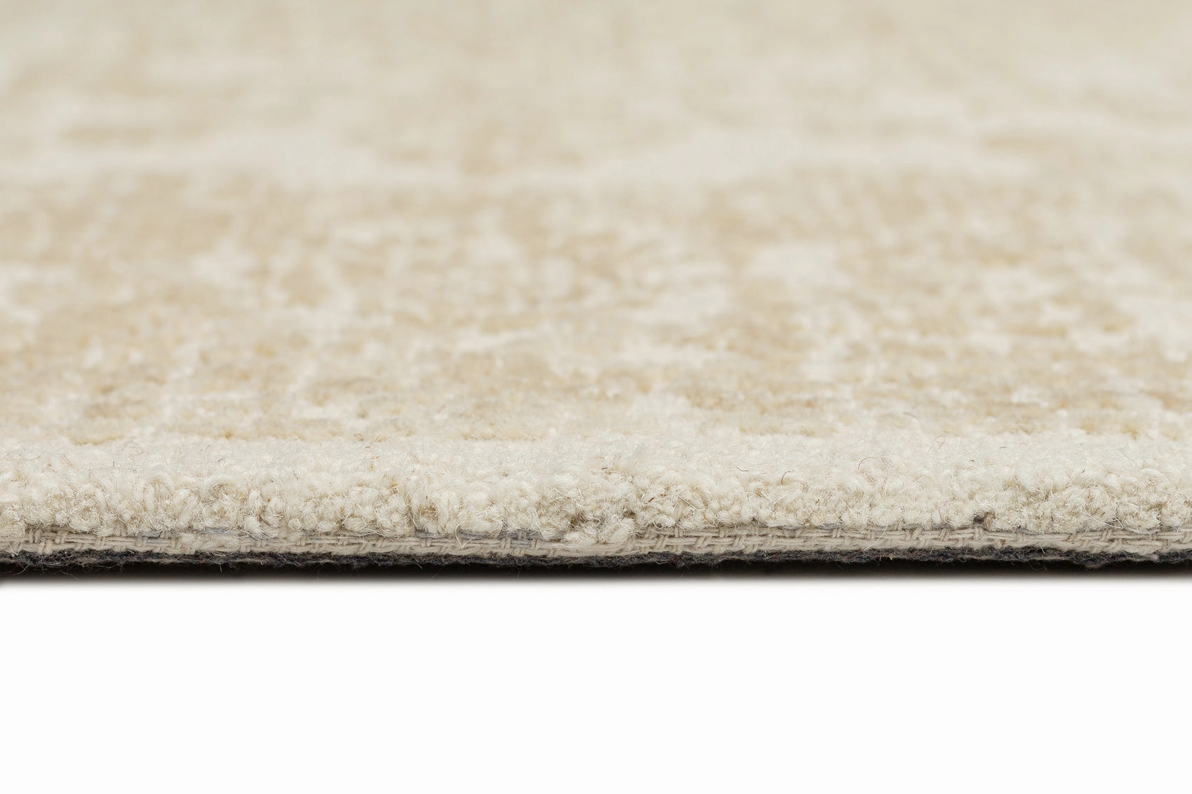 Waleska Ivory Taupe Medallion Tufted Wool Rug