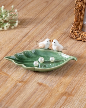 Whispering Lovebirds Leaf Ring Dish - Greenhome decor ,wall decor 
