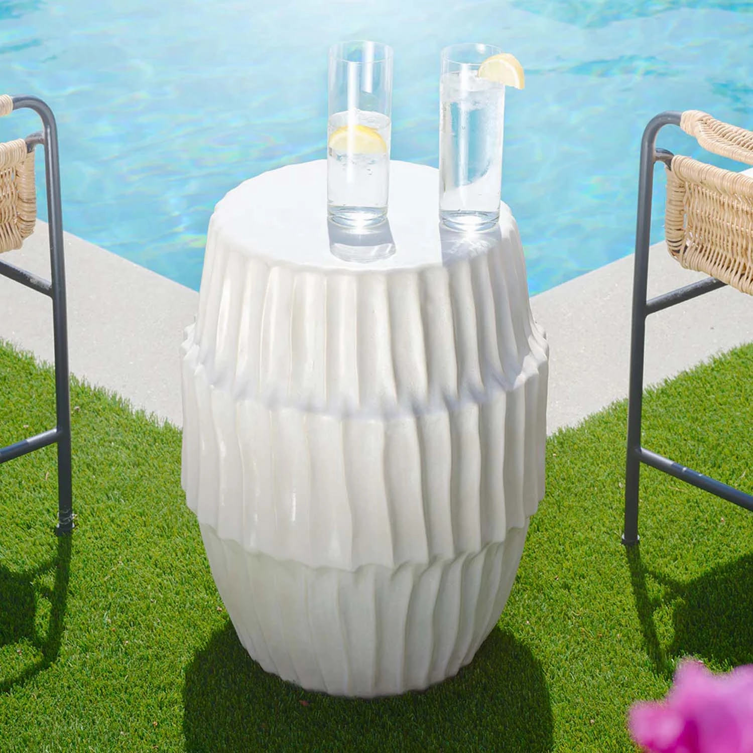 White Ombre Algae Side Table