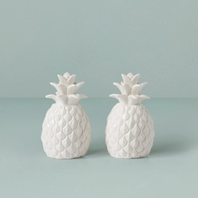 Wicker Creek Pineapple Salt & Pepper Setafternoon tea dessert tray