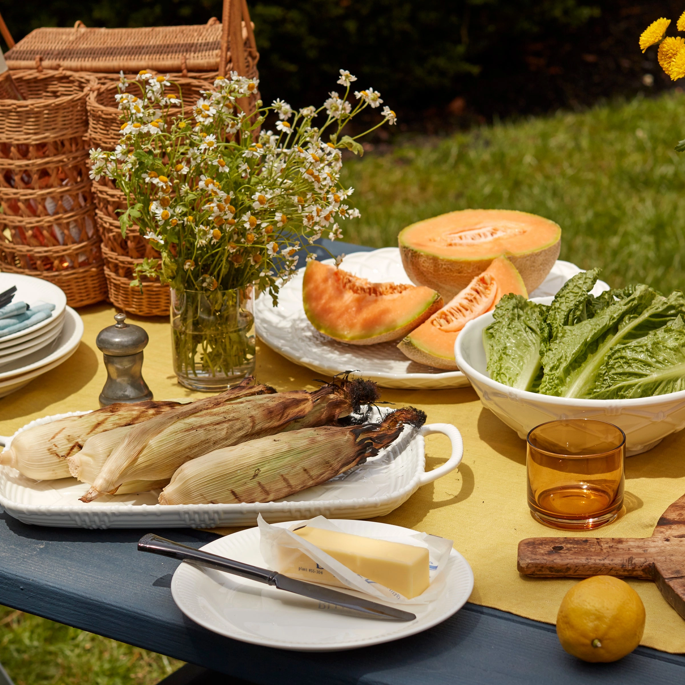 Wicker Creek Serving Bowl