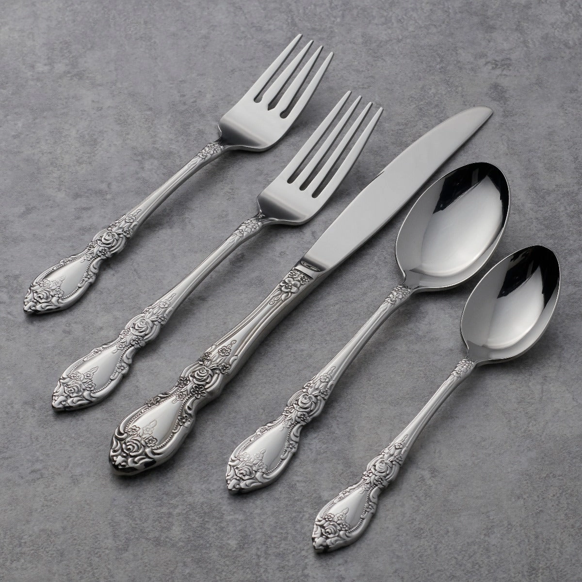 Wordsworth 45 Piece Flatware Set