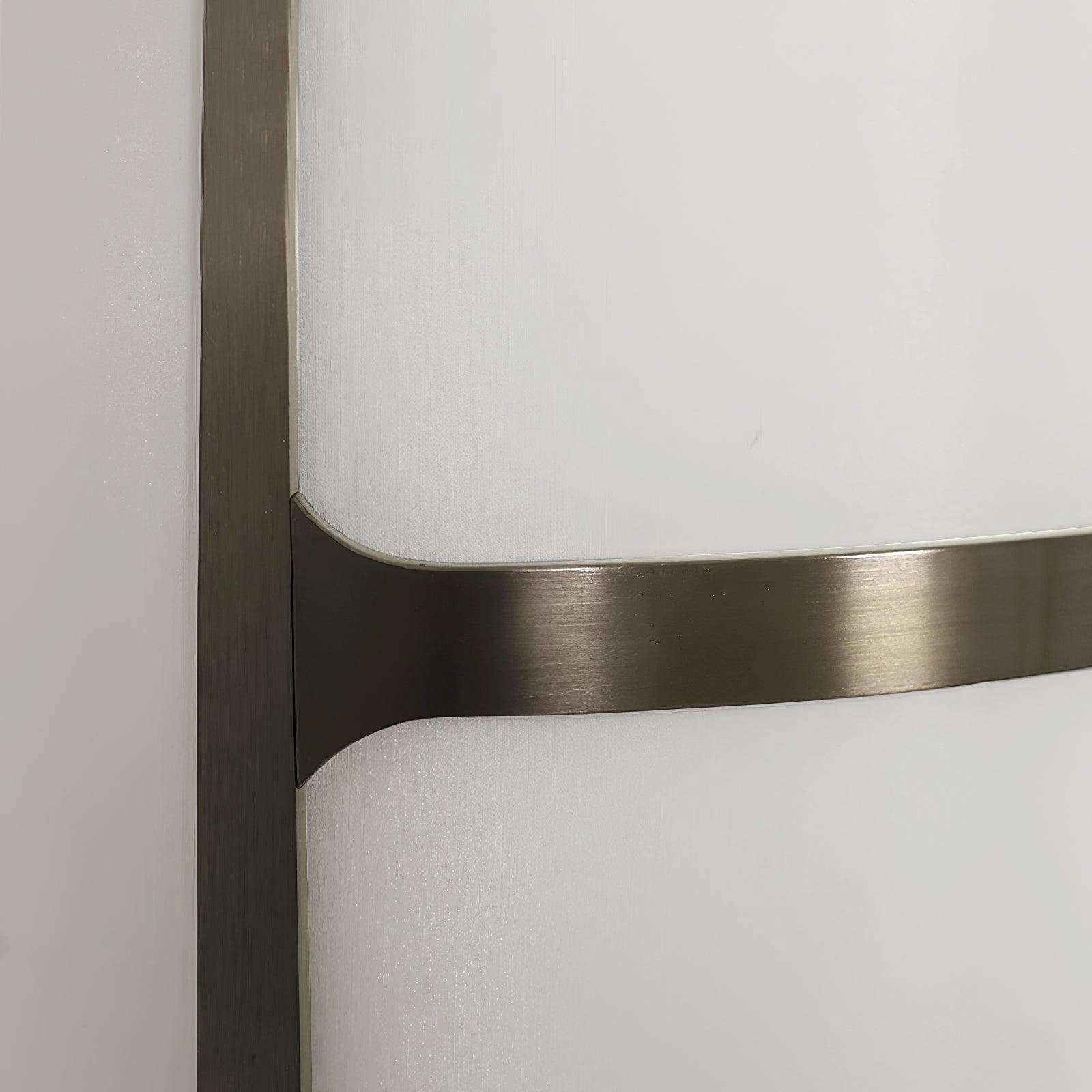 X L 04 Floor Lamp