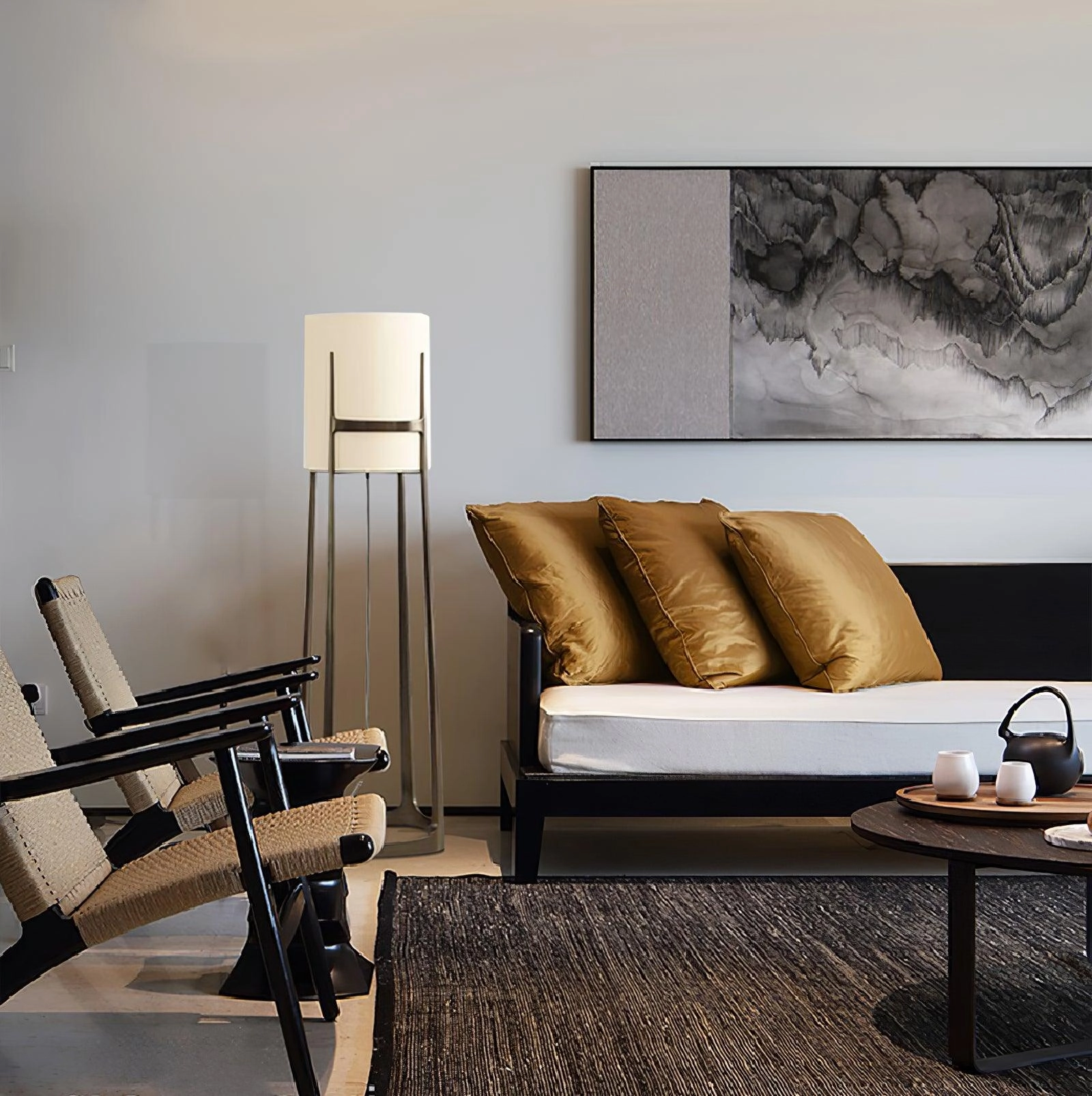 X L 04 Floor Lamp