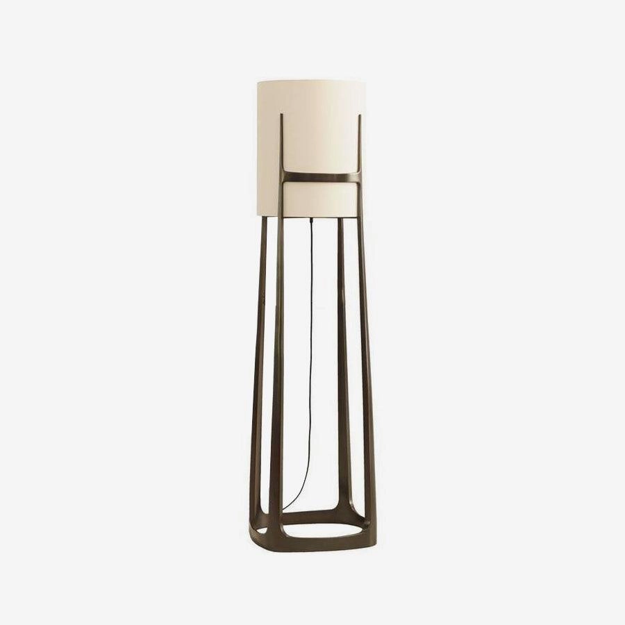 X L 04 Floor Lamp