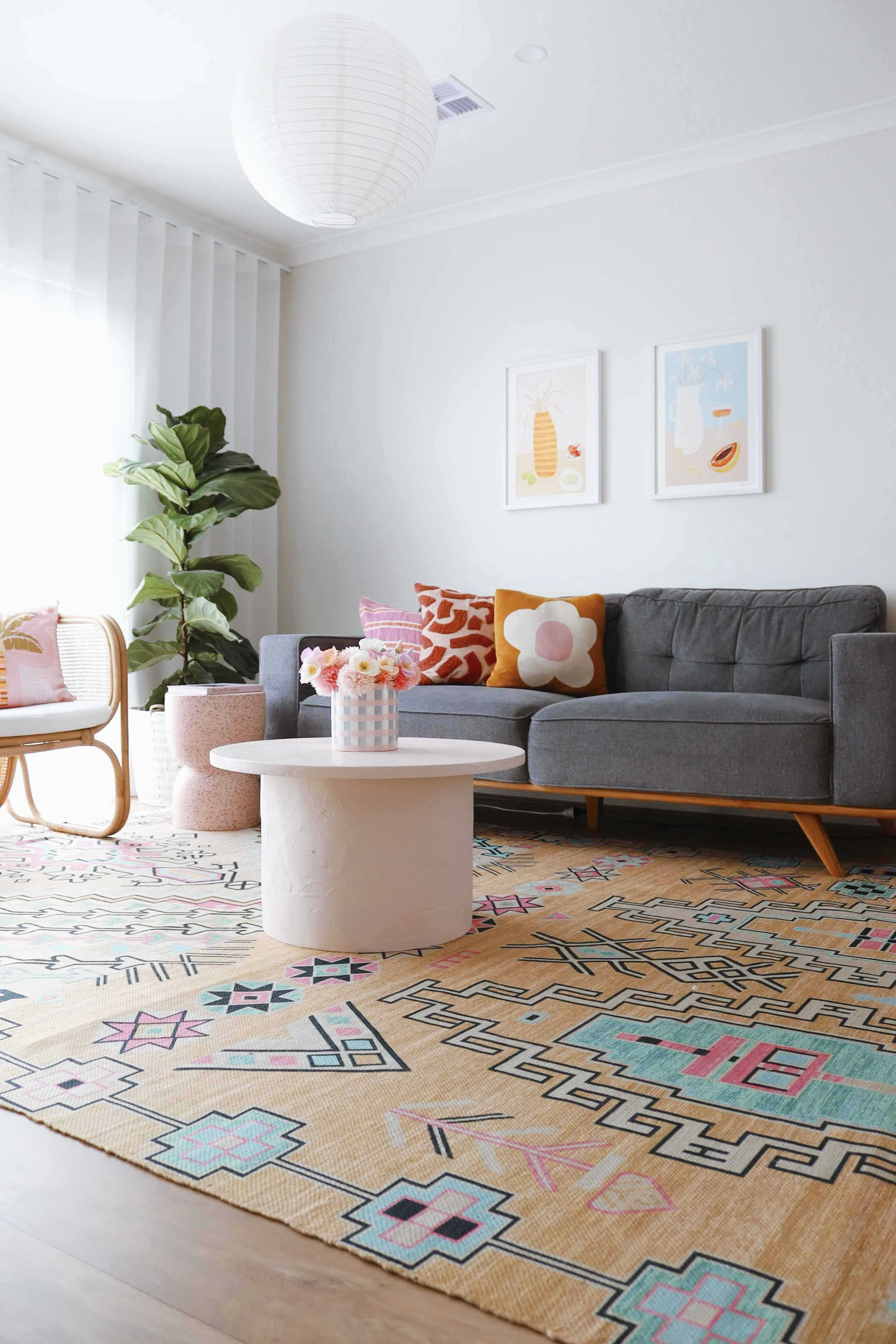 Zelda Cream Multi-Colour Abstract Tribal Indoor Outdoor Rug *NO RETURNS UNLESS FAULTY
