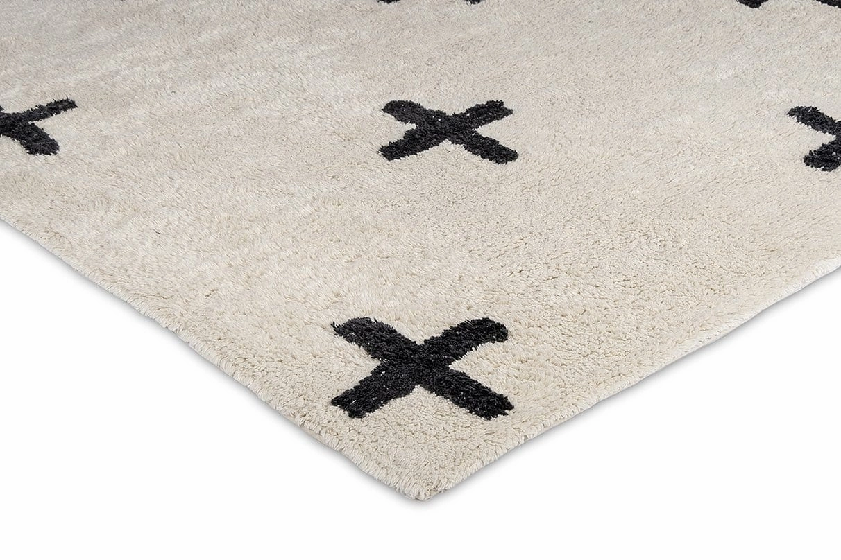 Zelia Black and Ivory Minimal Washable Berber Rug