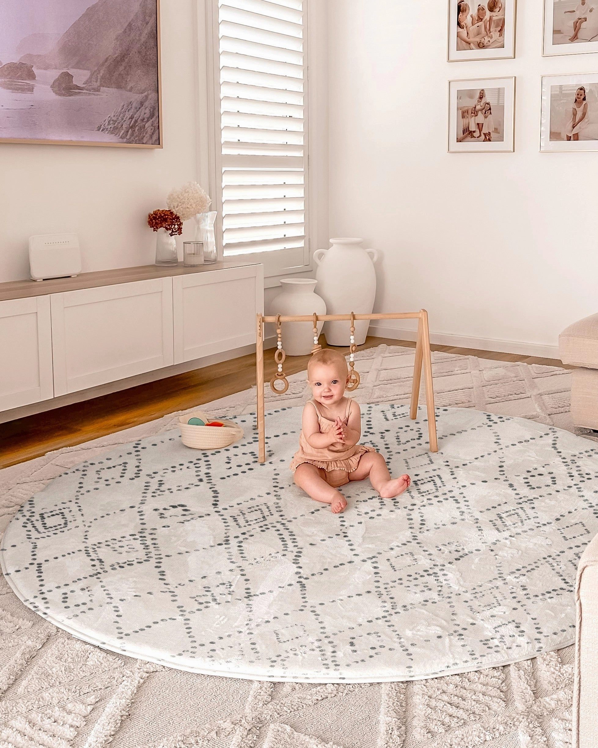 Zuca Grey Charcoal Plush Rollie Pollie Round Playmat
